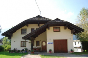  Appartement Zweikofelblick  Ениг